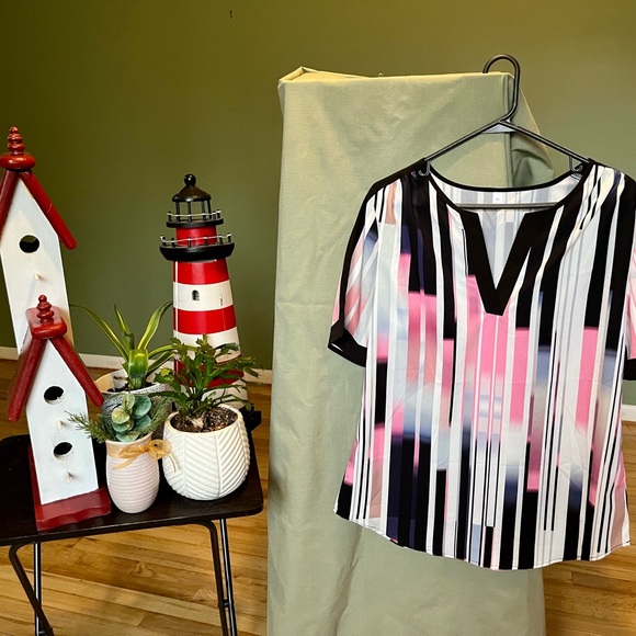 M Blouse - Picture 5 of 8